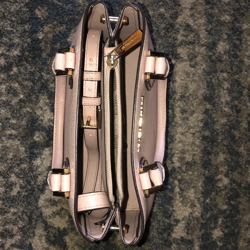 Pink Michael Kors purse - Picture 3 of 4